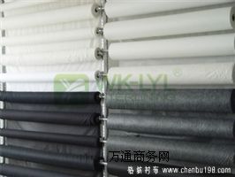 �����r��