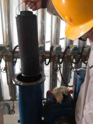 �R��Һ��ϵ�y(t��ng)�Vоpi 25063 RN  SM-X25