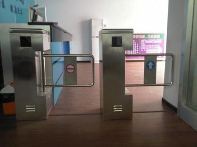 ����(y��ng)��Ӿ��ˢ���[�l,�����քӔ[�l