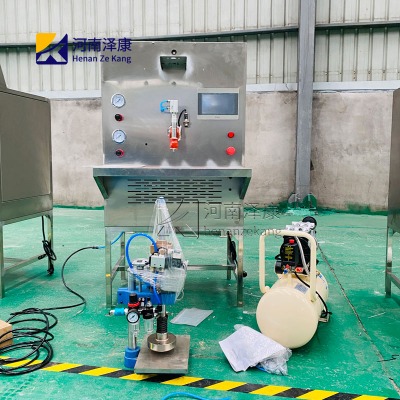 С�ͺڸ�ˎ�C �ɿ����� ��ˎ�N���a�C���|��һ���