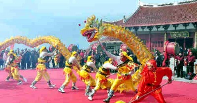 ����������{����