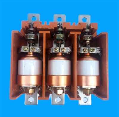 ����(y��ng)ckj5-250a�͵͉�������ս��|��