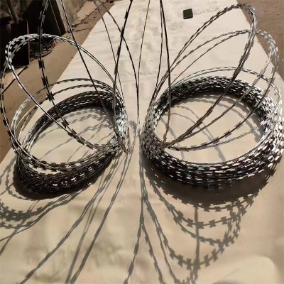 �ӱ����F�̽z�L�\�S�ҹ���(y��ng)��c�O(ji��n)�z��Ƭ���K�����O(ji��n)�z��Ƭ�̽z