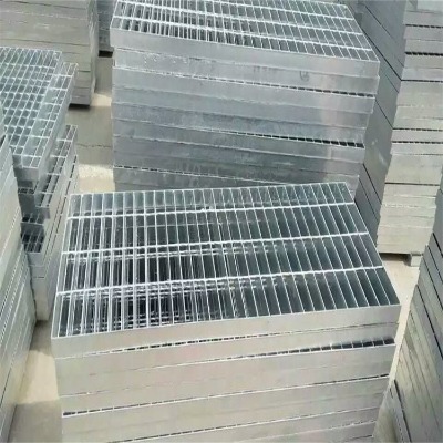 �ӱ���\ˮ���w��S�ҹ���(y��ng)���C��X�͘���̤�����m����X�͜��w��