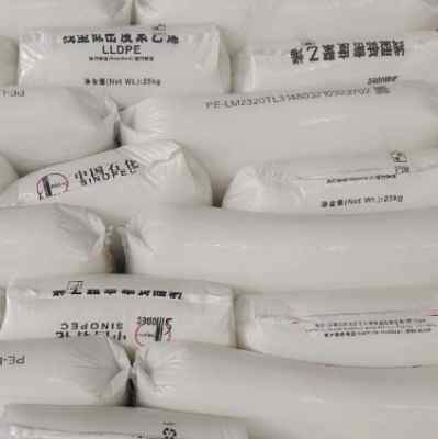 ���ʯ��M2320�߹�ɾ���LLDPE��ǻע����Ʒ����