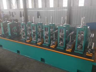 ���ܙC�r��