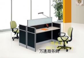 �����k����