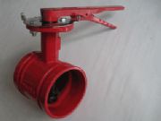 �ֱ��ϲ۵��y