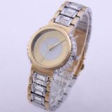 �r(sh��)��Ůʽ�Ͻ����b���NʯӢ�ֱ��ߙn���eƷ��������b��