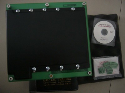 �M��opto22�̑B�^���240DI45