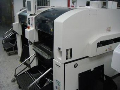 ��������CM402�����NƬ�C