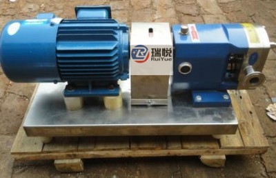 ͹݆�D(zhu��n)�ӱõĽ�B