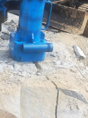 �������ʯ���_��Һ����ʯ�Cʩ���F��