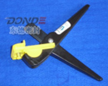 ���ױP���и���PGT-001