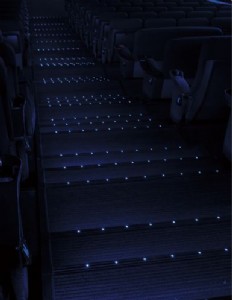 �ձ�ԭ�b�M(j��n)��NAKA��(n��i)��LED���ݷ����l