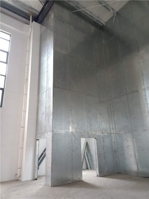 �����S�����l���g�񿹱����S�҈�r