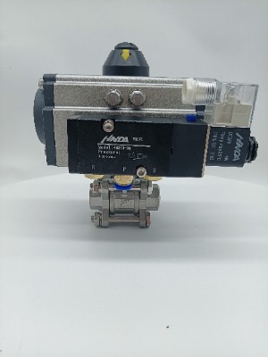 �M�ښ�����y