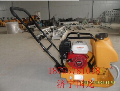 ɽ�|5.5HP��ȼʽƽ�庻,ƽ�庻