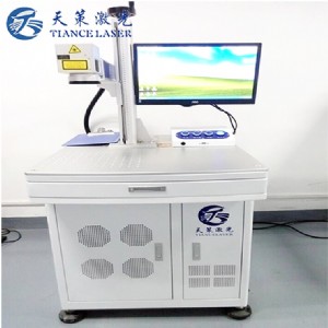 ��𼤹��D��C���֙C