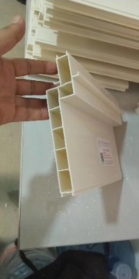 ���սY�����p��S��