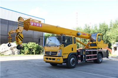 16���|�L�ΰ�۵�܇