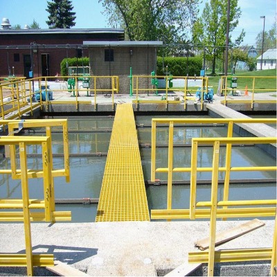 �ӱ��Bֳ����䓸���Ĵ��ܵ��w��ɶ���ˮ��©