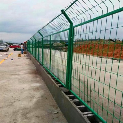 �C���}���F�z���x�W�����o�ھW�Gɫ�����o�ھW