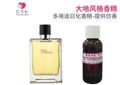 ��ɽ�����ˮ�㾫