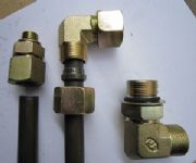 ����ʽ��ֱ�Ǐ����^ ��ƿ�CҺ��ϵ�y�ÿ���ʽ��ֱ�ǽ��^