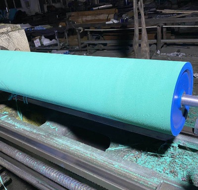 ���I���z݁�S