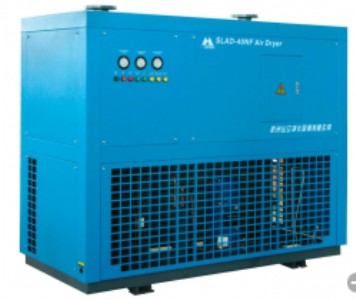 �������C	