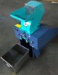 ��������C