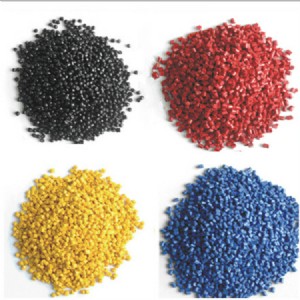 �������N�ɫ���ܵ�ɫĸ��