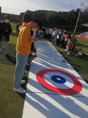 ���������ِ�����ˣ��L�۱�ѩ