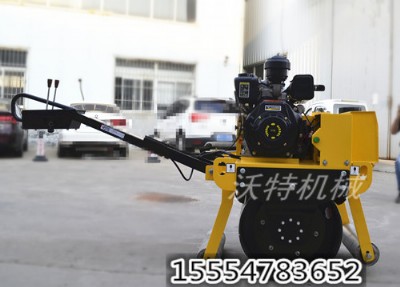 �ַ����݆��·�C�����������Cȫ�����]