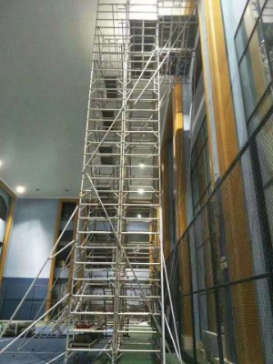 �����_�ּܳ���