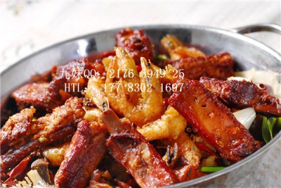 ��ɫ�����Ӗ(x��n)С����Ӗ(x��n)