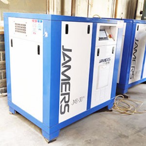 �Ĵ������ݗU�Չ��C���ʽ����C