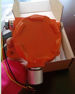 �����������I�̶�ʽ�򻯚��ж����w�z�y�� �����򻯚�й©�󾯃x