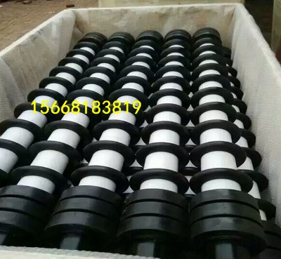 ���z��݁  �մ���݁