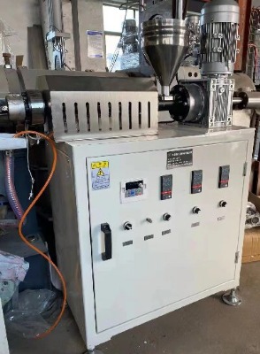 С�ͼ�ͥ���w�������C�r�����