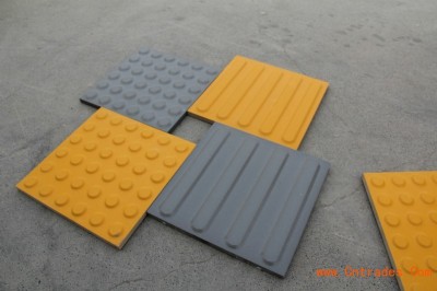 ä���u�S��ֱ����ԭ���׳ǵ؅^