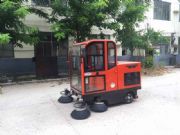 ���u���S�̈���I�{�ʽ�ߵؙC���܇1560