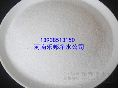 r�|��о۱�ϩ�����ۺ��Ȼ��X̎�����a��ˮ