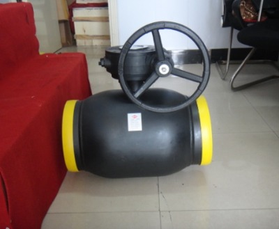 �u݆���Ӻ������y