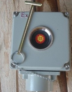 ����(y��ng)���������󾯰��o�r��BXN���������󾯰��o�S����̖