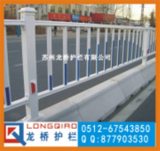 蘇州鍍鋅鋼交通護欄 蘇州交通道路隔離護欄