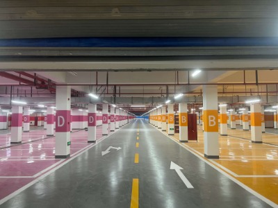 �Ͼ�����܇��ͣ܇����·����