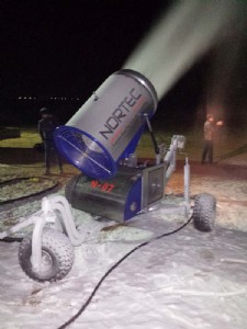 �˹���ѩ�C �ҕ���Ӱ�Ĕz��ѩ�C