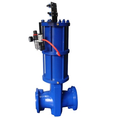 �M�ښ���{�����z���y